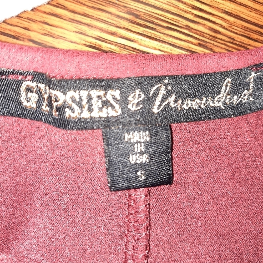 Gypsies & Moondust Women's Scoopneck Crop Top - Picture 4 of 4